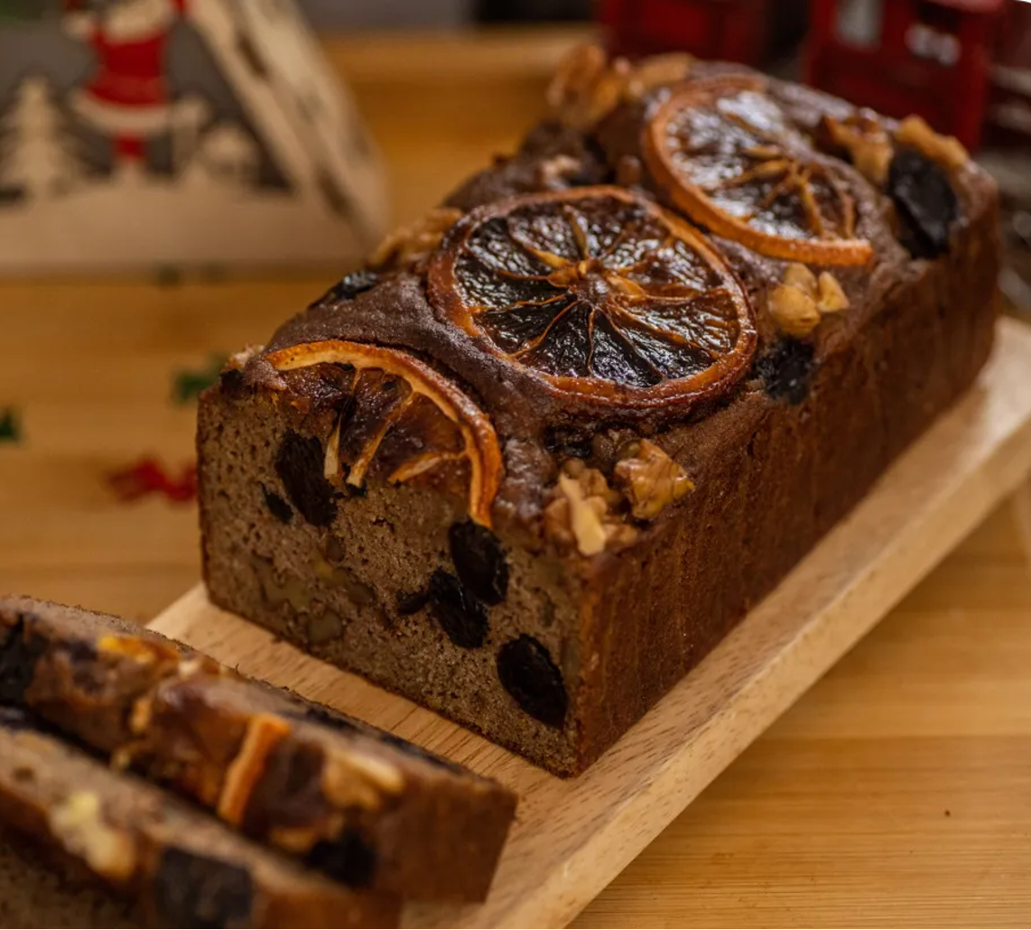 Limited Edition Gluten-Free Yuletide Cake (Standard Size)